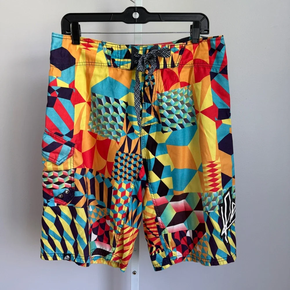 Reef Board Shorts Swim Trunks Geometric Multicolor Mens Size‎ 32